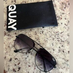 Black gradient Quay high key sunglasses